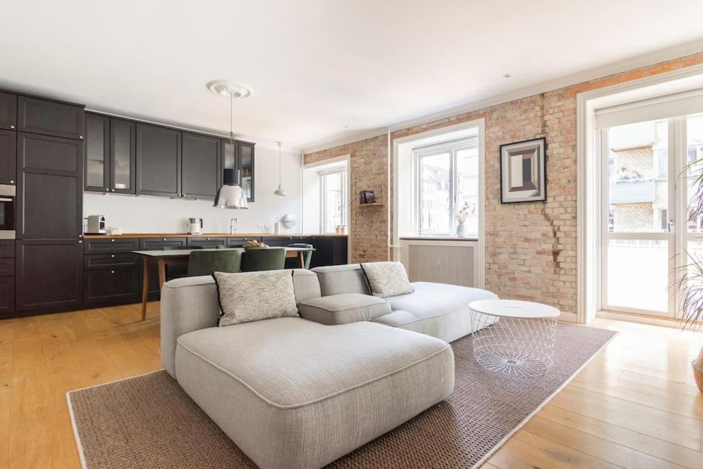 Cozy Apartment In Christianshavn W Two Balconies. Copenaghen Esterno foto