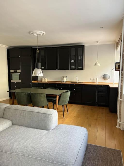 Cozy Apartment In Christianshavn W Two Balconies. Copenaghen Esterno foto